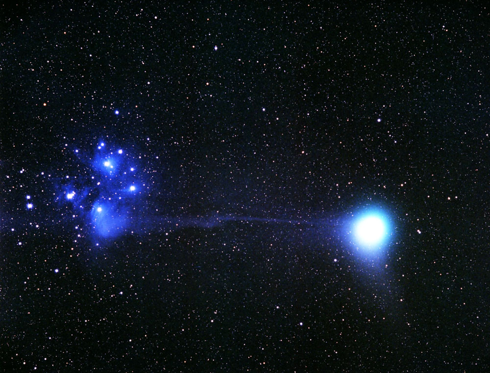 Cometa Machholz 10: 223 KB