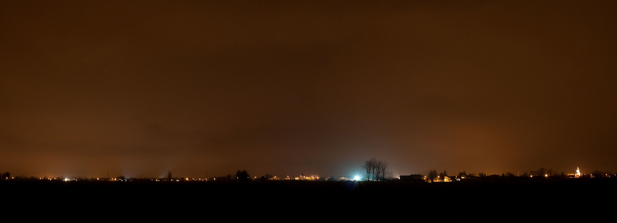 Light pollution in Clauiano: 100 KB; click on the image to enlarge