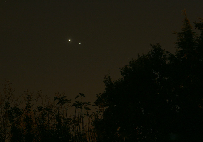 1) Jupiter and Venus: 03:49 UT-67 KB