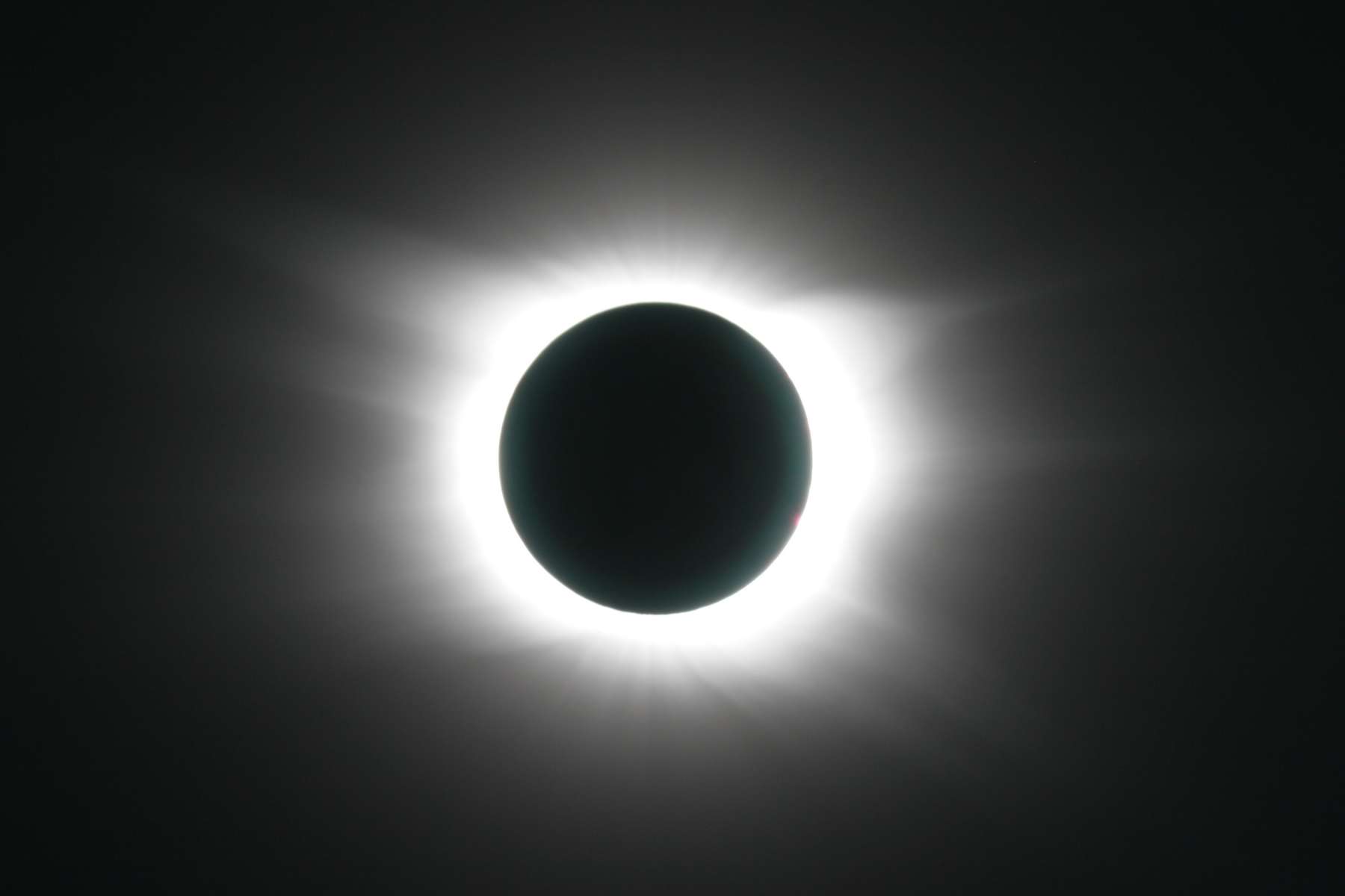 Solar Eclipse taken by Lucio Furlanetto: 46 KB