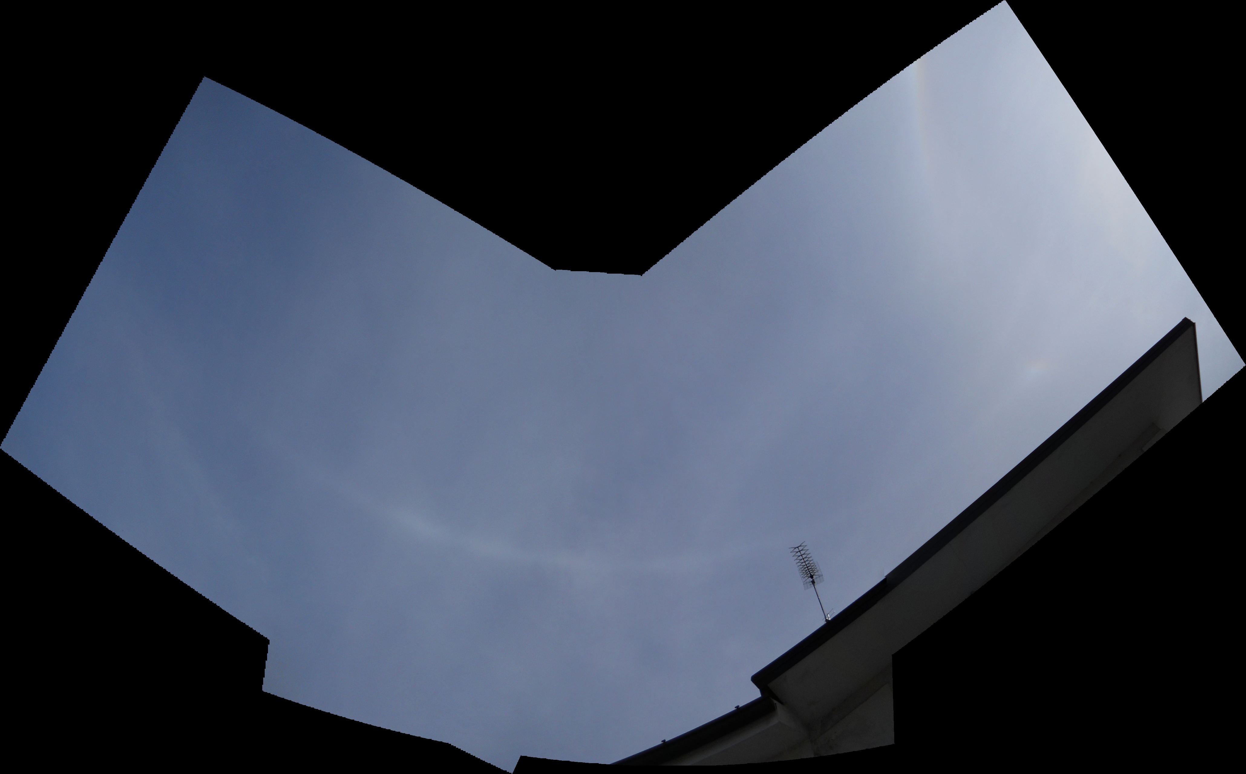 Parelic circle with sundogs: 343 KB; click on the image to enlarge