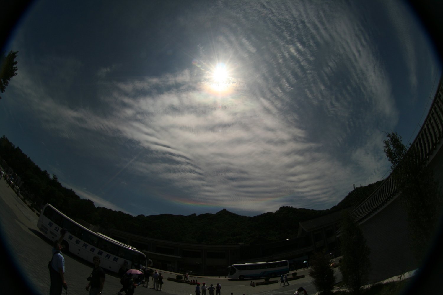 Circumhorizon arc with nacreous clouds over Chinese Great Wall: 126 KB; click on the image to enlarge to 1000x1500 pixel