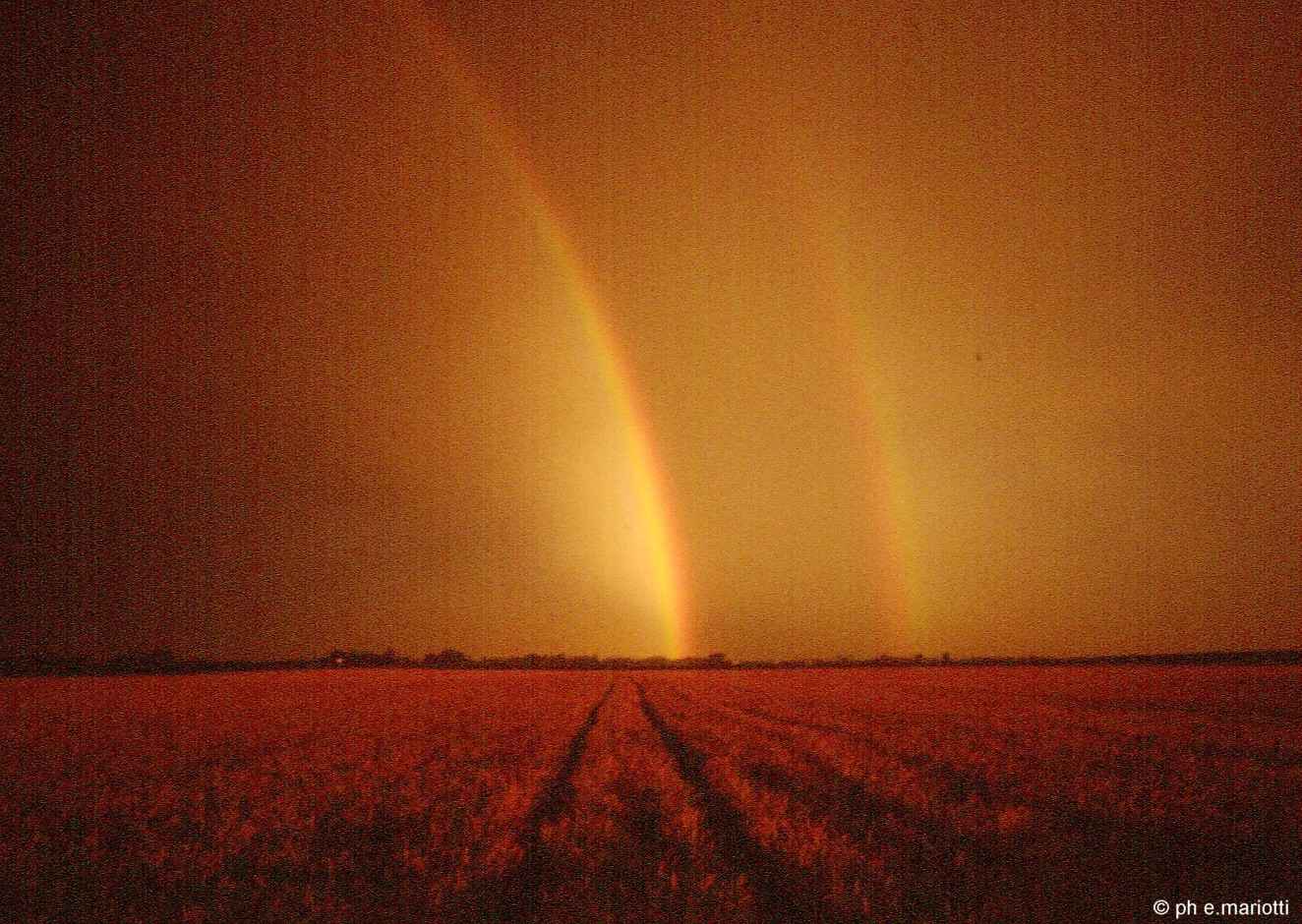 Rainbow at Mereto di Tomba-133 KB