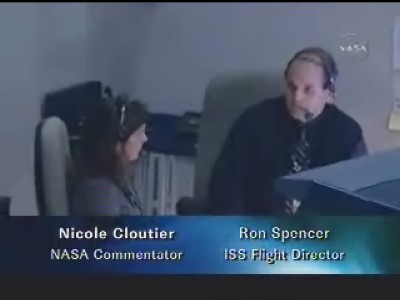 Intervista di NASA TV al direttore di volo Ron Spencer sull'attività efettuata sulla ISS durante il giorno: 18 KB