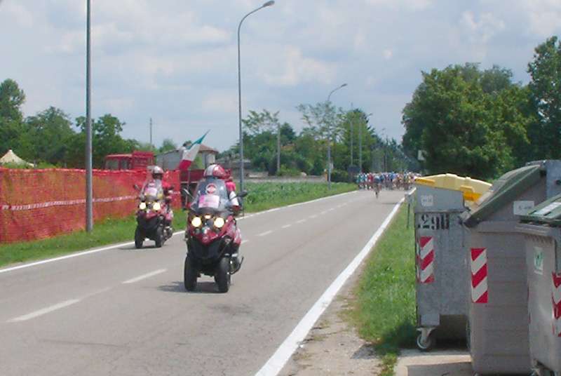 Giro d'Italia: 39 KB; click on the image to the enlarge