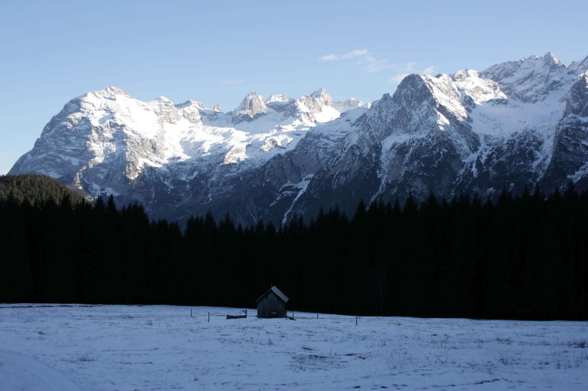 View of Alpi in Cortina: 152 KB; click on the image to enlarge
