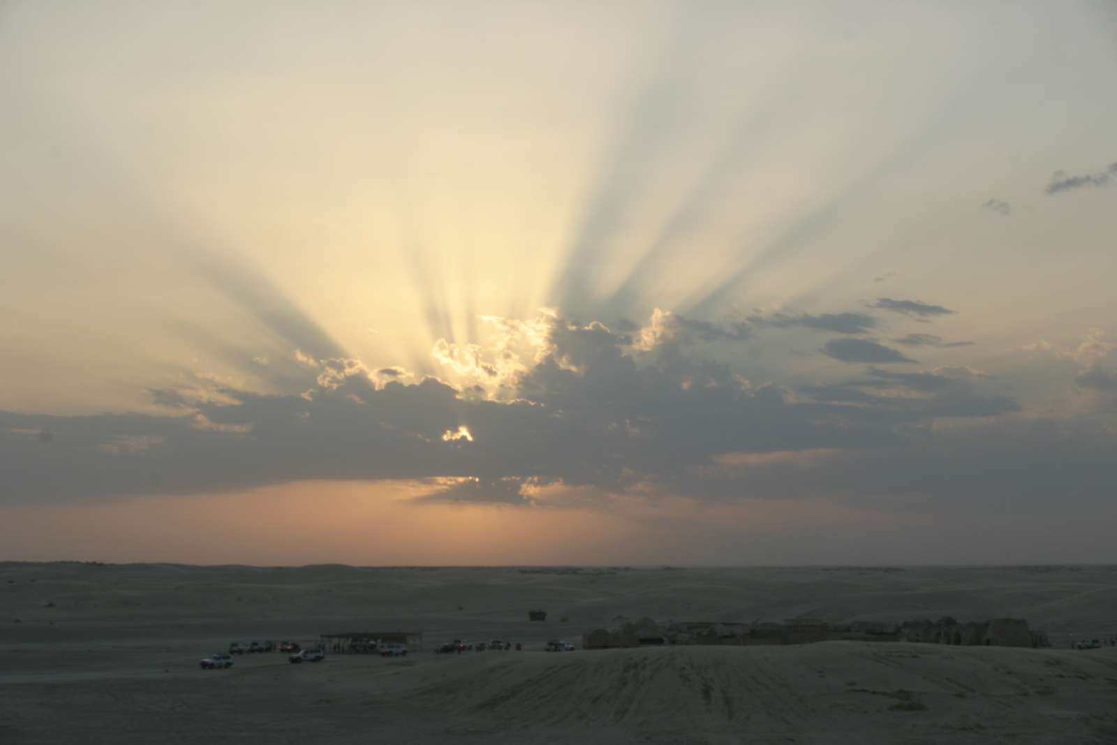 Sunset on Sahara: 49 KB; clicca l'immagine per ingrandirla