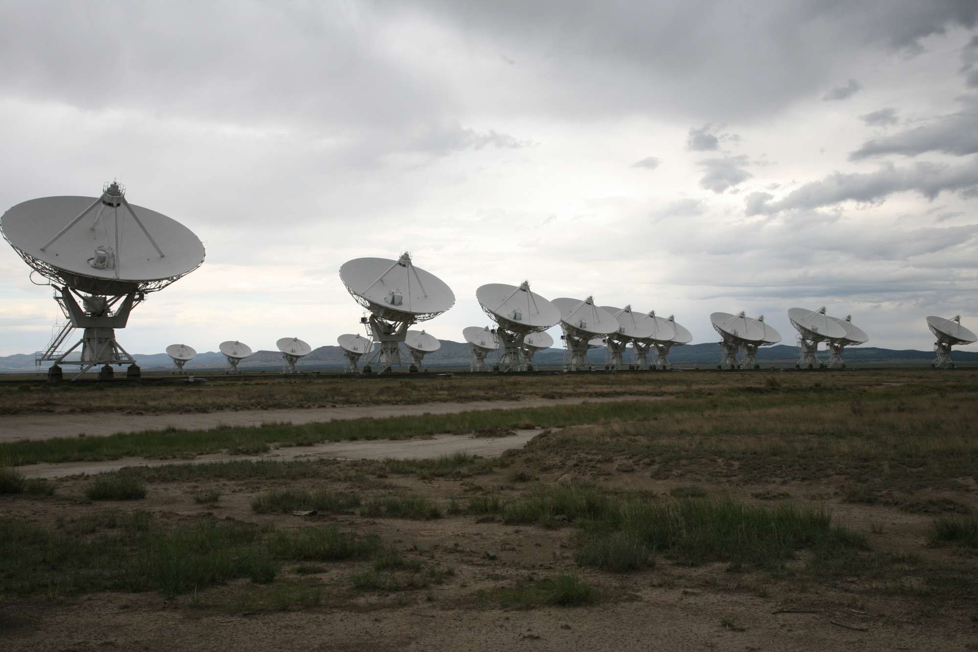 Very Large Array: 165 KB; click on the image to enlarge